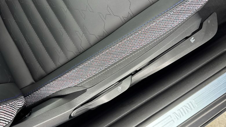 MINI Cooper 2.0 S Exclusive 3dr Auto Petrol Hatchback